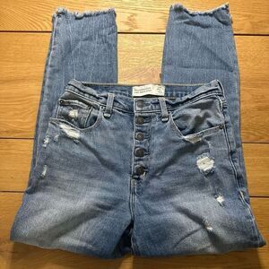 Abercrombie & Fitch mom Jean 27/4 buttonfly distressed medium wash